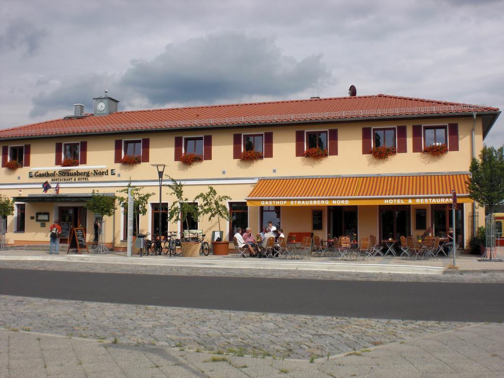 Gasthof Strausberg Nord Exterior photo